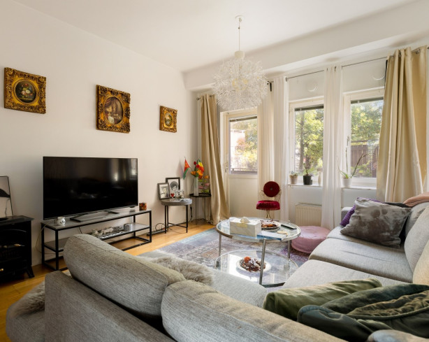 Skarpbrunnavägen 17,BV