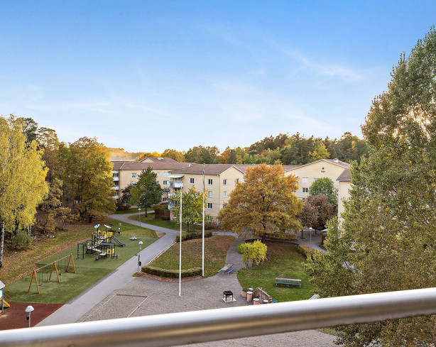 Skarpbrunnavägen 11, 6tr